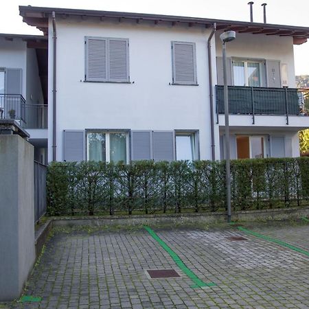 Appartamento Con Giardino E Parcheggio Privato 贝拉焦 外观 照片