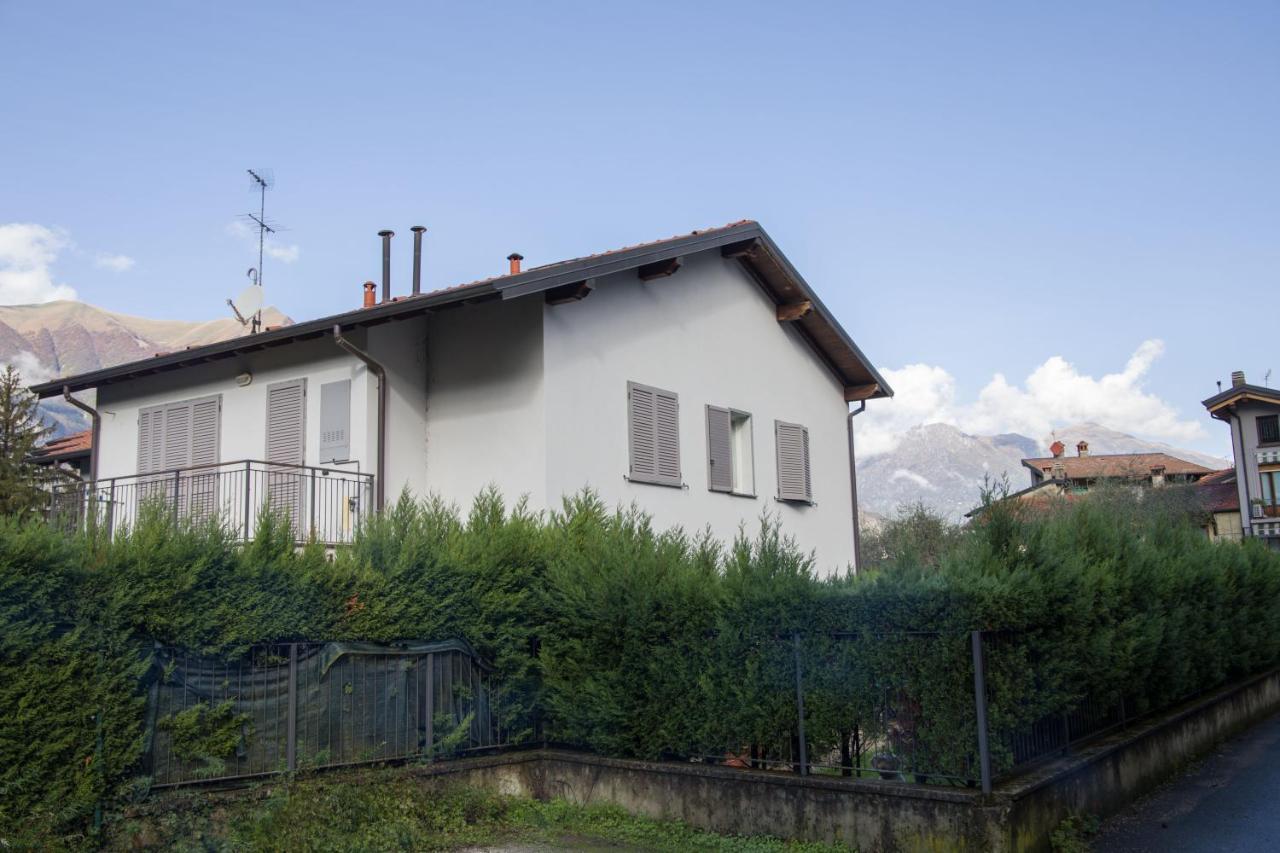 Appartamento Con Giardino E Parcheggio Privato 贝拉焦 外观 照片