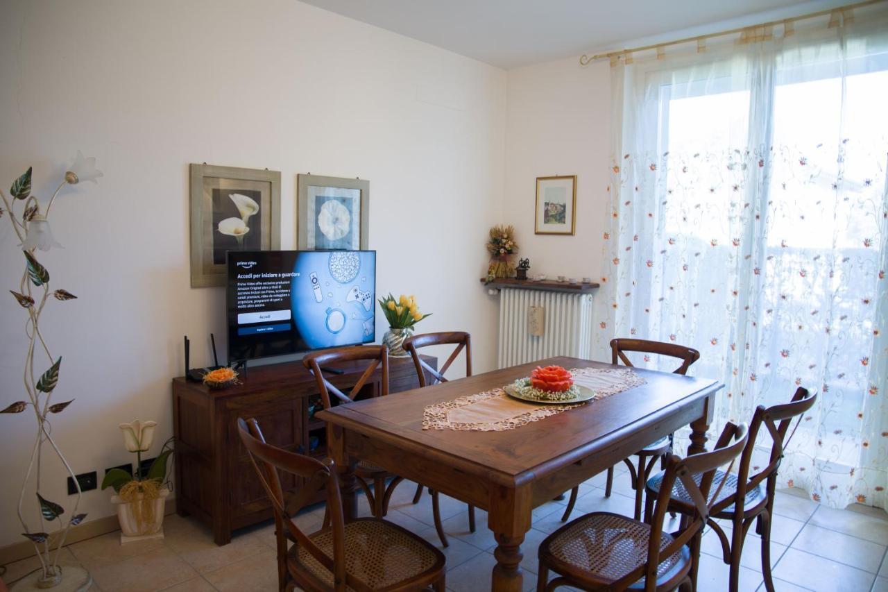 Appartamento Con Giardino E Parcheggio Privato 贝拉焦 外观 照片