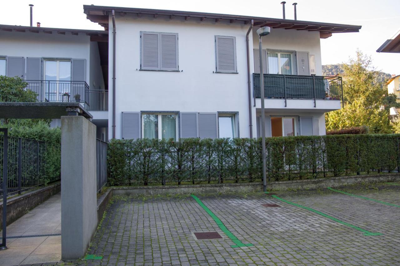 Appartamento Con Giardino E Parcheggio Privato 贝拉焦 外观 照片